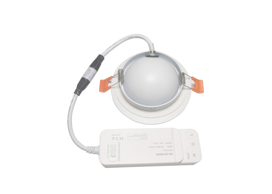 Aluminiowa obudowa lampy Wpuszczana regulowana oprawa LED 7W CCT Taiji CSP Technologia COB