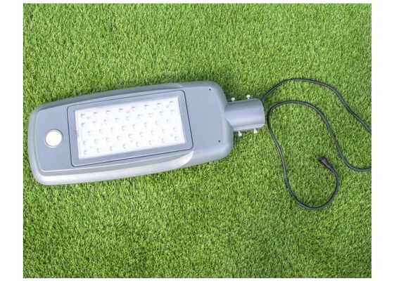 7800-9000LM Automatyczna lampa uliczna słoneczna IP65 60W 140LM ​​/ W Certyfikat CE RoHS